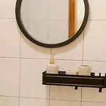 In Apartment Split