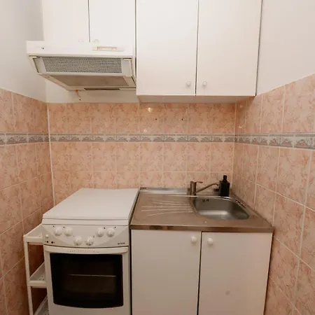 In Apartment Split
